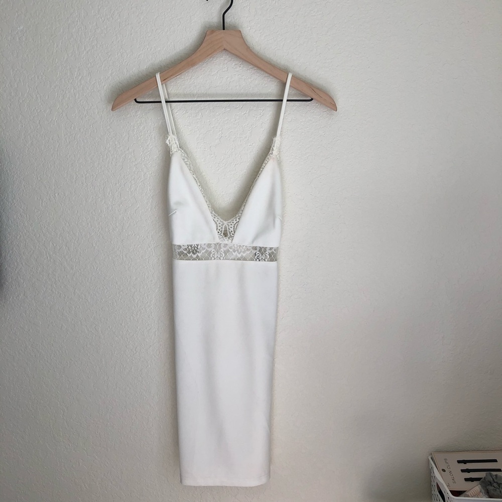 White Lace Detail Open Back Bodycon Dress